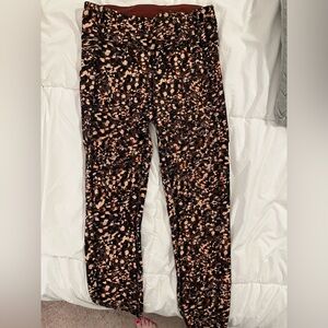 Lululemon invigorate high-rise tight. Side pockets with hidden waistband pocket.